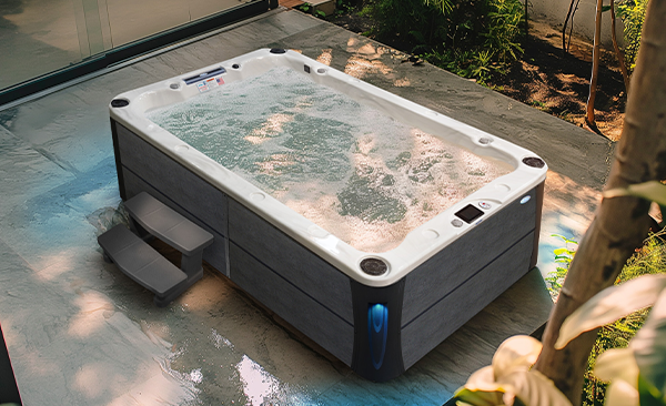 Deck Series Miami Beach hot tubs for sale